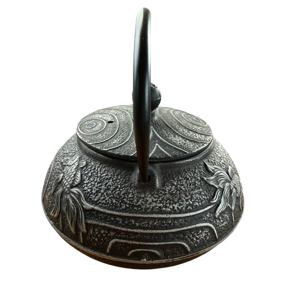 BLACK CAST IRON KOI FISH TEAPOT WITH INFUSER - Picture 4 of 9